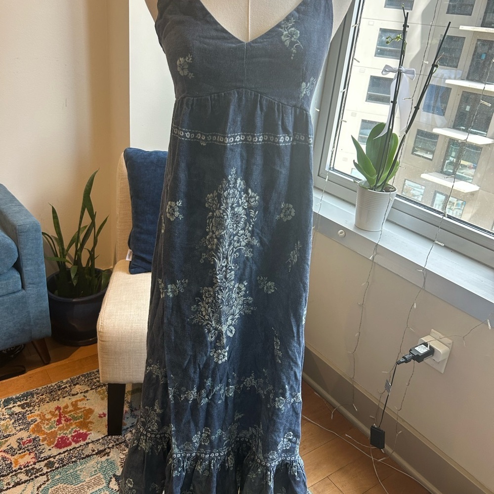 Secret Mission Elegant Blue Floral Maxi Dress size XS